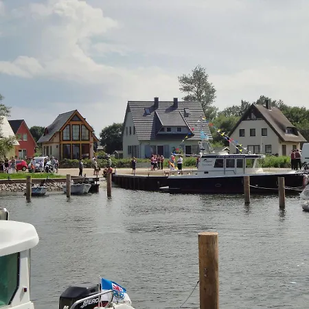 Casa de Férias Idyllisches Ferienhaus Mit Eigener Sauna, Kamin Und Terrasse - Haus Kranich Vieregge